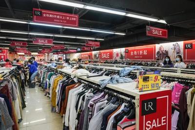 西安衣服批發(fā)市場(chǎng)進(jìn)貨在哪？揭秘創(chuàng)業(yè)者的時(shí)尚財(cái)富之地